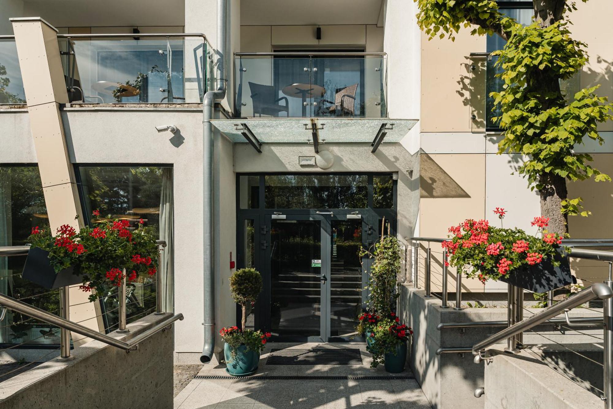 Rewita Korab Hotel Sopot Buitenkant foto